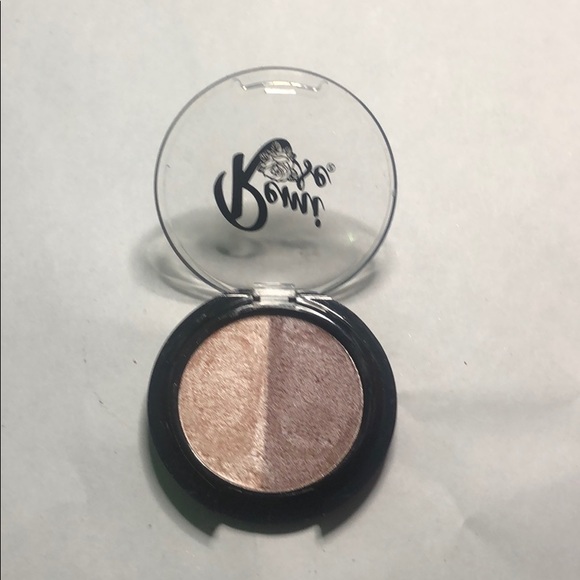 Remi Rose Highlighter - Picture 2 of 3
